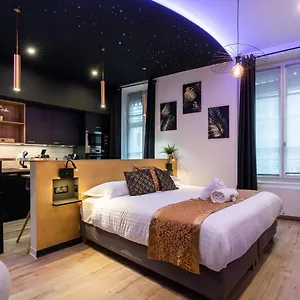  Appartement Chic Proche Bellecour Avec Parking